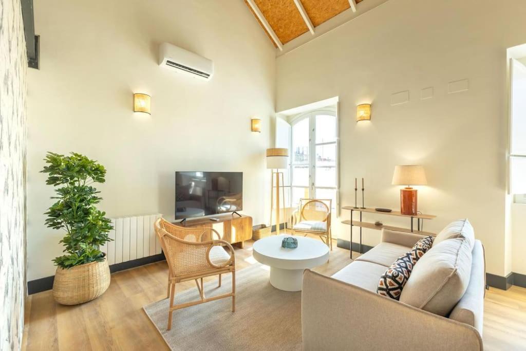 Pasaje Mallol Central Duplex By Valcambre Севілья Екстер'єр фото